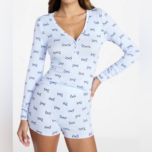 N/B Knit Relaxed Long Sleeve Henley Sleep Top & Shorts with Socks 3 Piece Set - Picture 3 of 5